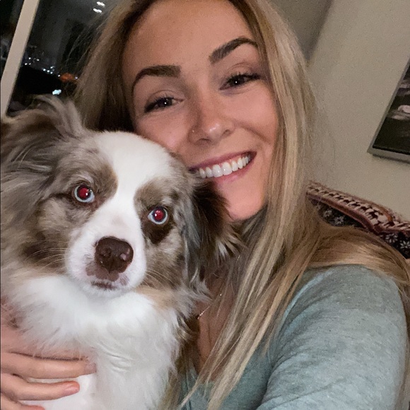 Meet your Posher, Haley - Picture 1 of 1